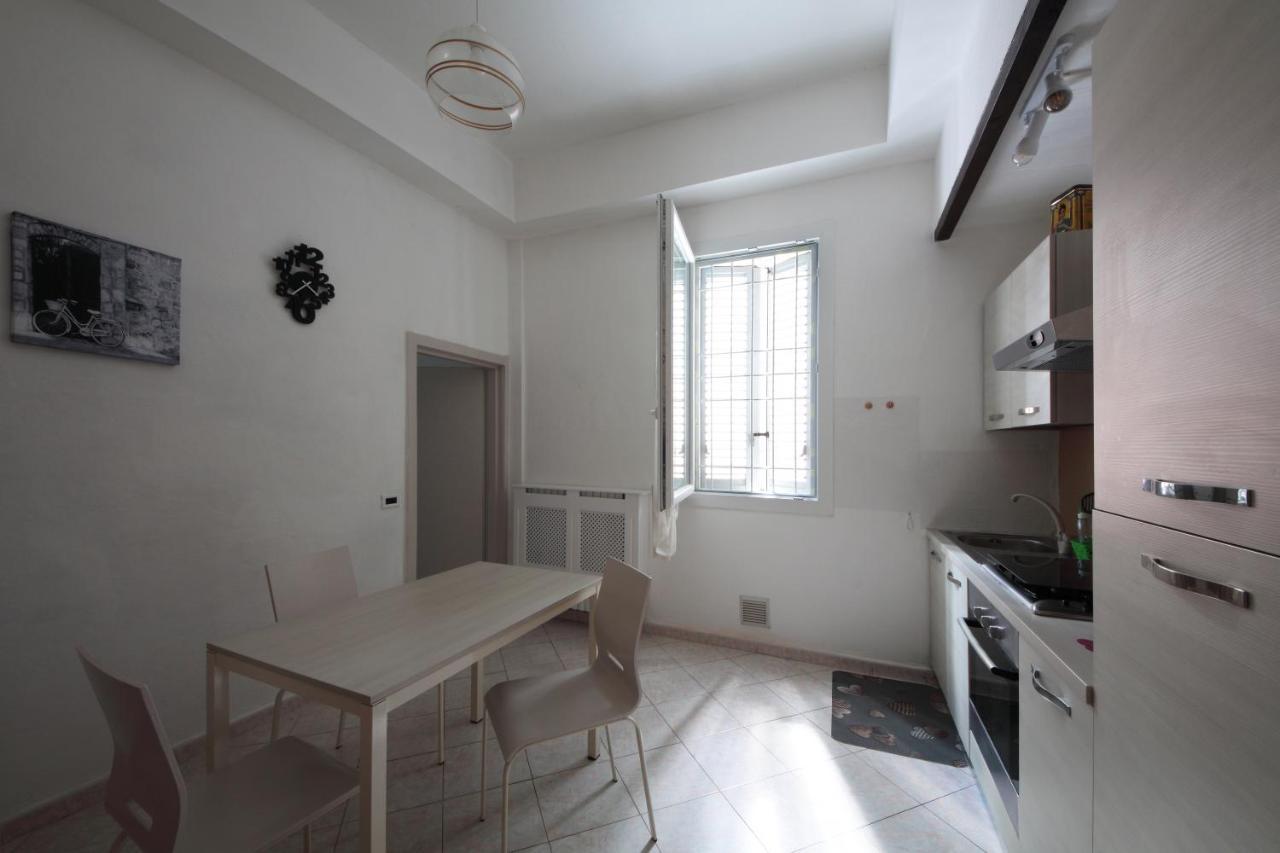 La Casa Di Gigi Tra Fiera E Universita โบโลญญา ภายนอก รูปภาพ