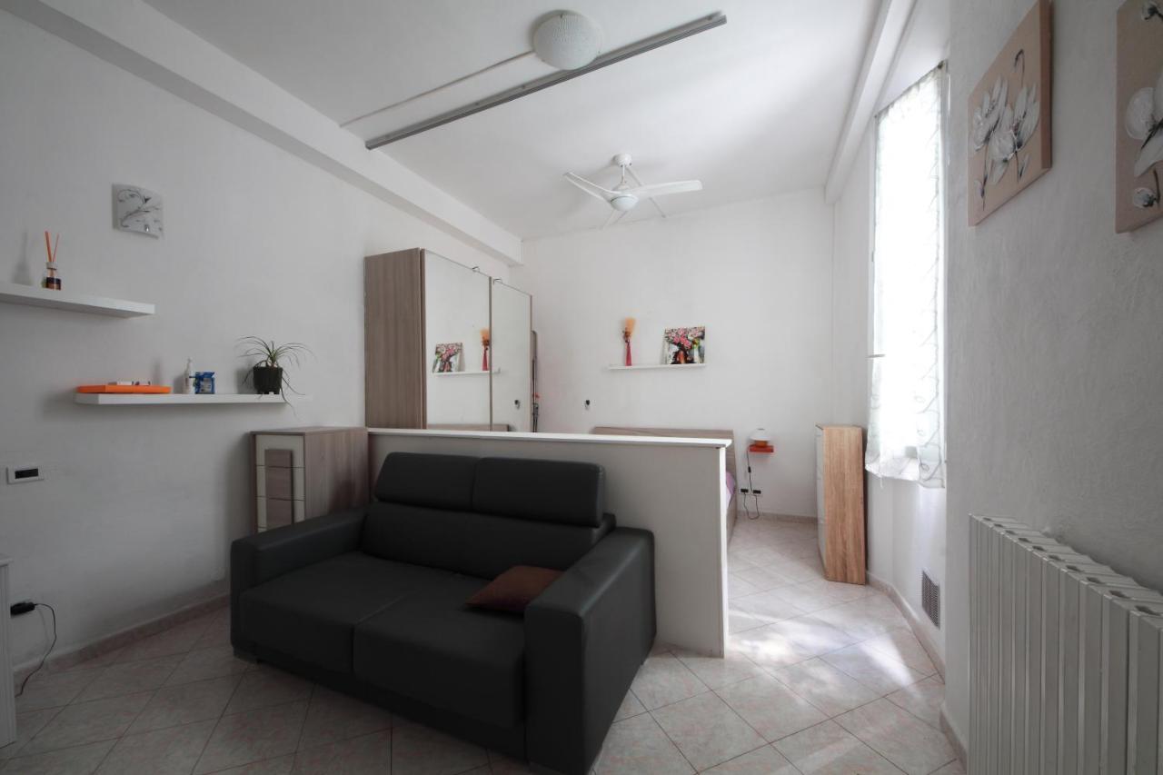 La Casa Di Gigi Tra Fiera E Universita โบโลญญา ภายนอก รูปภาพ